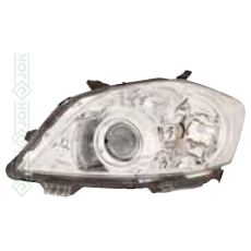 Priekšējais lukturis, elektriskais, bez motora, hromēts reflektors, spuldzei H11/HB3, V-tips, kreisā puse (Corolla Auris/Hatchback 10-13)