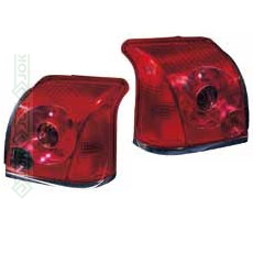 Toyota Avensis, 03-05 gadam, aizmugures lukturis labajai pusei, Sedan