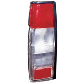 Aizmugures lukturis,  kreisā puse (Navara/ Pick Up 01-05)