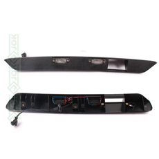 Numurzīmes apgaismojuma līste, 2 aizmugures durvis (Transporter/Multivan T5/T6 03-25, Caravelle T6 15-)